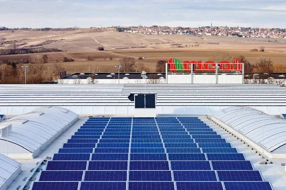 Solaranlage auf einem Flachdach